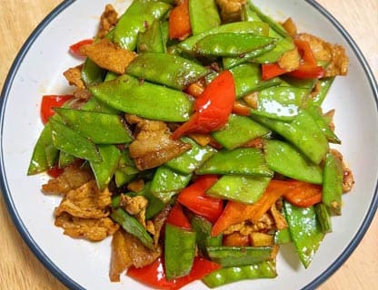 Roast Pork with Snow Peas